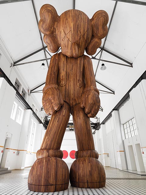 Kaws: Giswil Kaws: Giswil